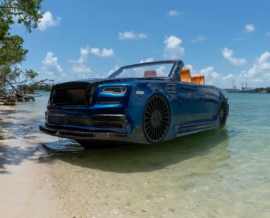Why the Sports Car Boat is the New Must-Have Luxury Toy Why the Sports Car Boat is the New Must-Have Luxury Toy
